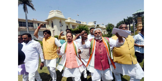 नेता प्रतिपक्ष विजय कुमार ने सासाराम-बिहारशरीफ में रामनवमी जुलूस की हिंसा का मामला सदन में उठाया
